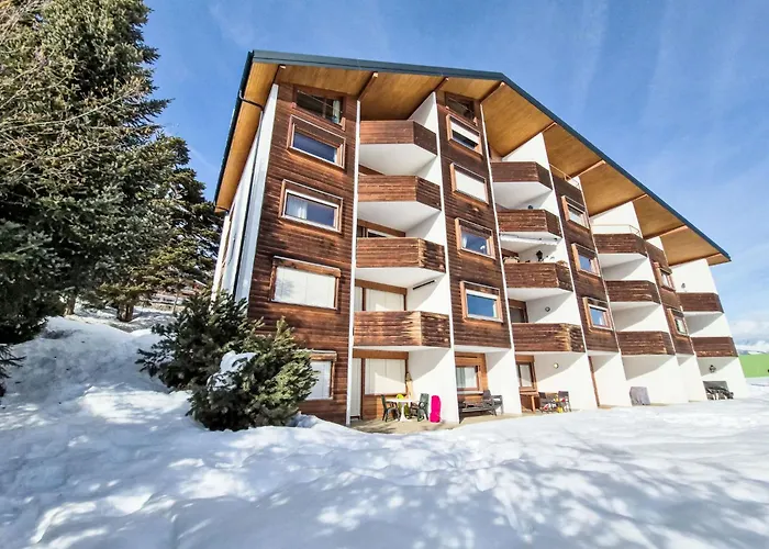 Апартаменты Crans-leman 5 By Interhome
